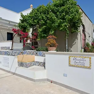 claudette-apartments.palermohotels.org/